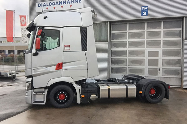 Fahrzeuglackierung Renault Trucks