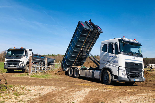 Neufahrzeuge VOLVO FH und FMX _Bauunternehmen Marquart GmbH